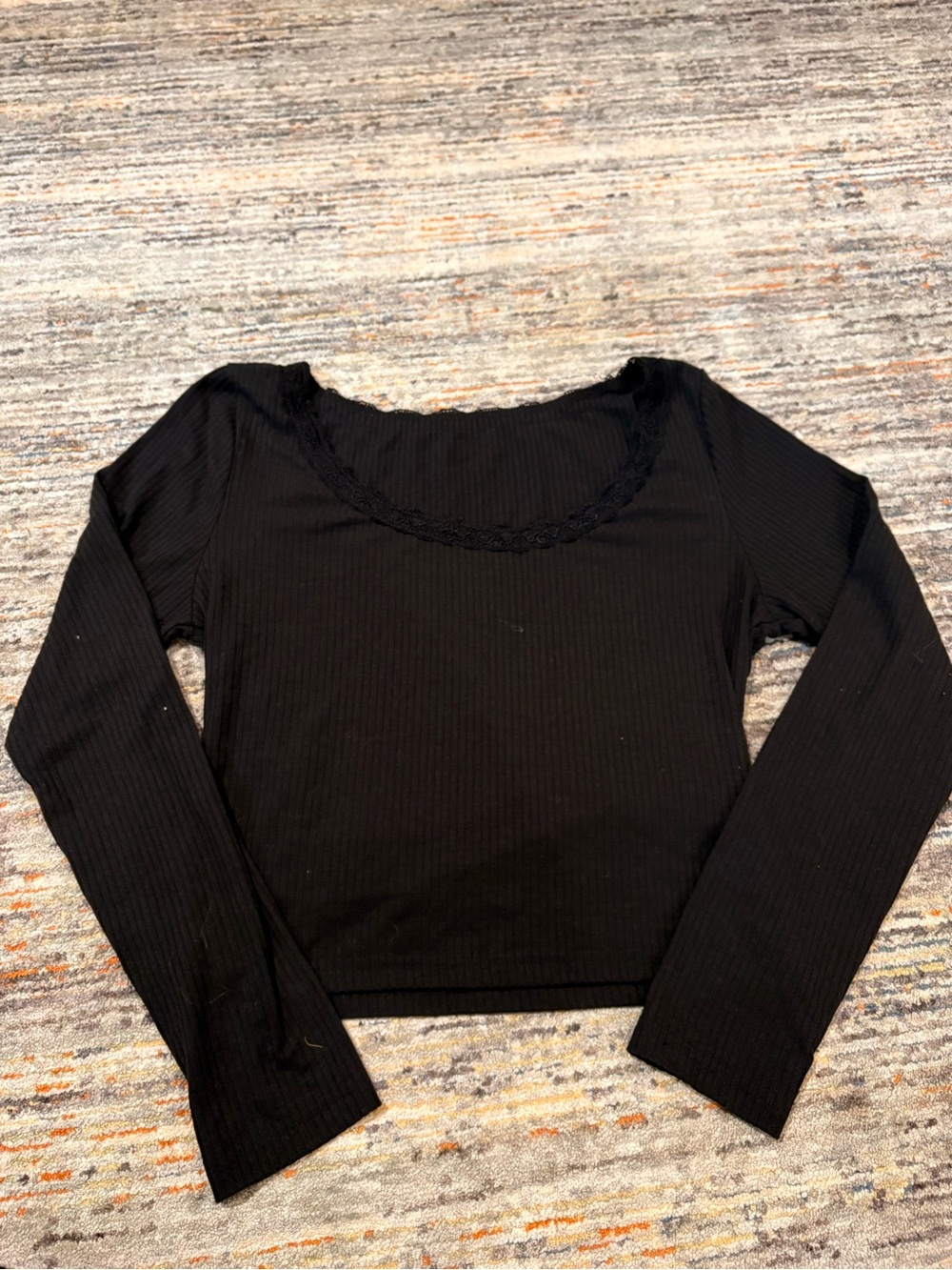 Black Long-Sleeve Scoop Neck Ribbed Top